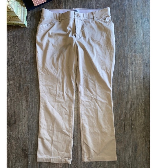 Lee size 18 regular fit ladies khaki pants - Picture 1 of 8